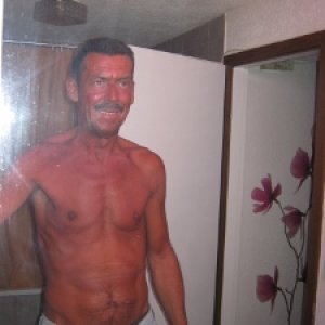 Glarus Sexkontakt #4, Alter: 57 Jahre, Größe: 180 cm