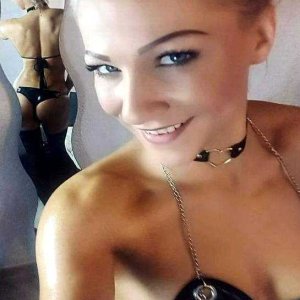 Angelanie (29) aus Cottbus