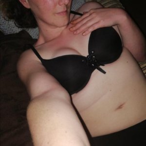 Sehlem Sexkontakt #6, Alter: 34 Jahre, Größe: 168 cm