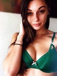 Sexkontakt Fairina (26 Jahre)